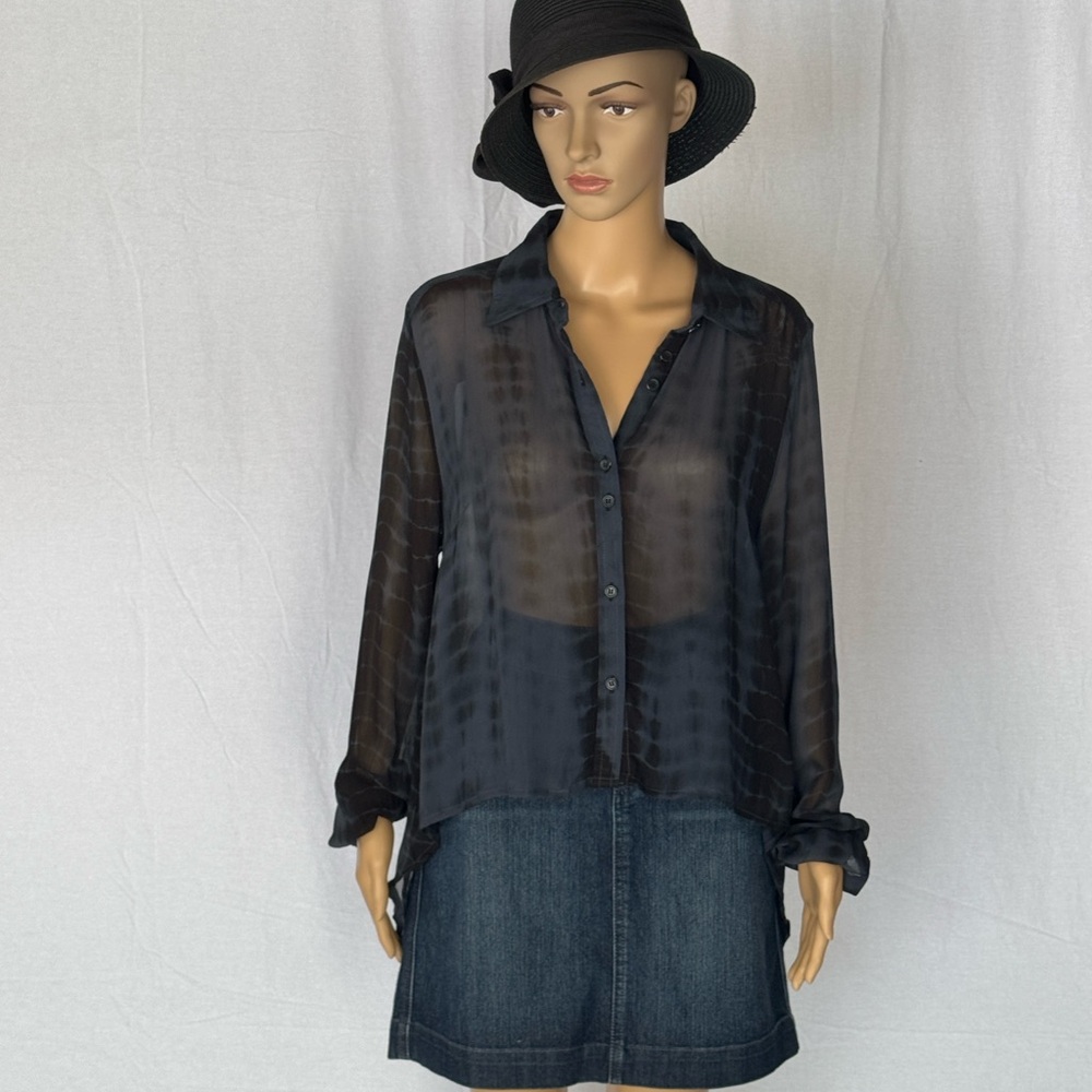 Religion high-low blouse